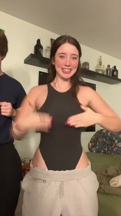 482179275979dc8c3a9fd63ff3c37f34346625ef7a4a77bfe12d5d5931d55914 thumbnail