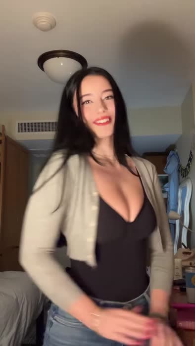 e0f6064660f12ea9c837c4f55219d84160bdd5e65a8a246462cf2b326c04e844 thumbnail