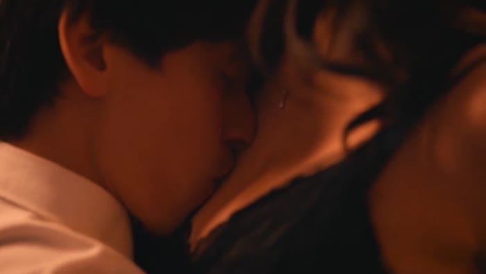 e216a33fedb0d996702ca4b86a1eb8fb8bc86a470d8c800318a57977e87a7540 thumbnail