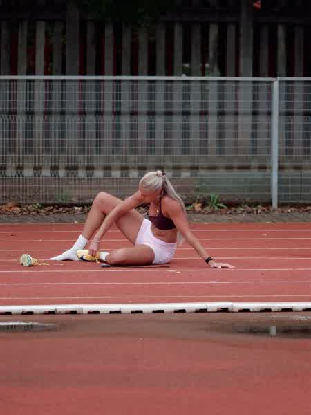 d894eb94e79b3a74db079c144d73d623ed9e6c0ff60b695366d44e405e5935cf thumbnail