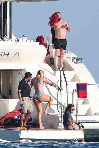 1dde19d80e61093cfa9f7fbce3e163f8ea0fba2032e09dc02167d24db78b8937 thumbnail