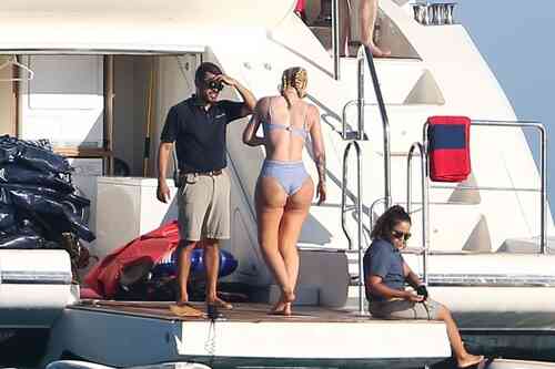 2ad56d660c313672aadd56aaeb674b7adaf8d67d0ccc581b6ce5401418e2c8f7 thumbnail