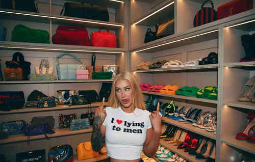 55a29268bd700a3f9f02d33c6935081c493b0b9c80830a265b49cf3c0f991485 thumbnail