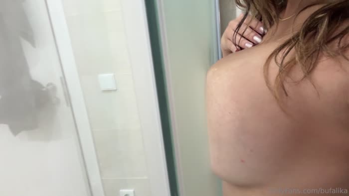 b2d02871f0f00046bb4528f4170b84fe932ac47d6c564a3bca5dd2d86286c322 thumbnail