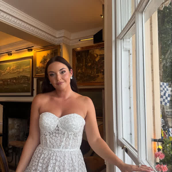 43225f10aaa3fe64a2da85bd95fd4bdfcdc2b191ae86b547c33c99a9c939d123 thumbnail