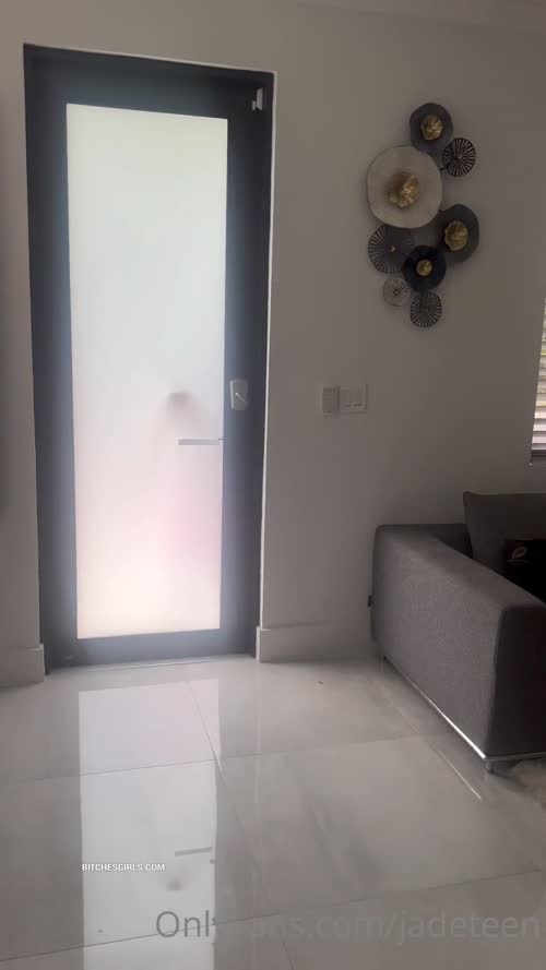 4cb1ac943f08c7d8ffbcd44c78e5452a3c49e142f02b656e7b743c4fded67b47 thumbnail