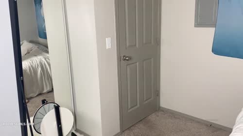 98d276bbc8e743a885067cec1681d441b7cd3a3c4897441904bf0ee0a24ae852 thumbnail