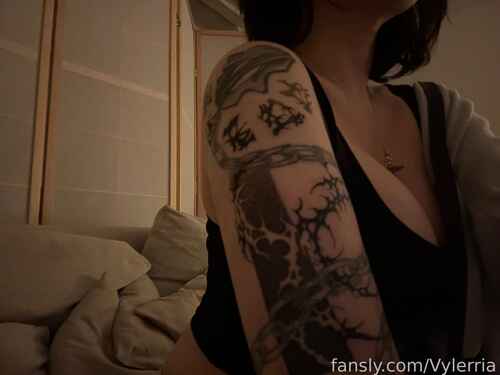 962c270136eb769a12d21302369cccdd8f9d88ae1f11e5cba73e9bd3ebe6e442 thumbnail