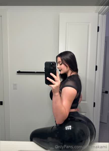 4d998428fb9c756f23b9fb181a92951840fd45ddef03bfb086d8e13c177e60b4 thumbnail