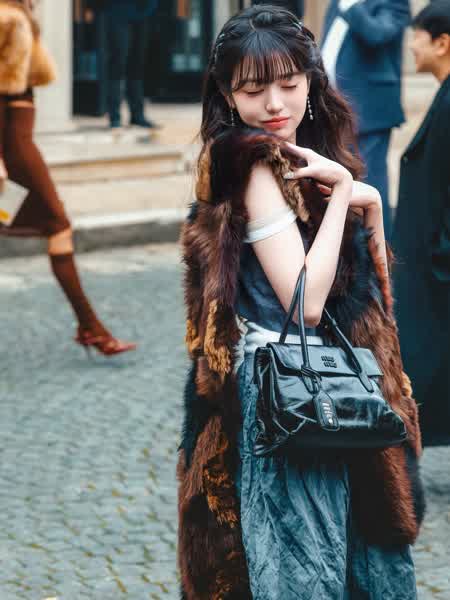 20fda1d2b52dd47759c8ecae516f7810459d97d95a6947d02ebddc3b2e9f6d54 thumbnail