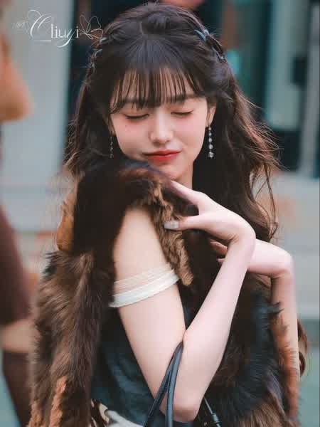 a636834d47af026d998d8863f70277374a5f38b5e07d3d1272895df48e842753 thumbnail