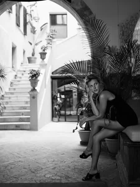 91bfe19ebdb2a89b109abc7fb7ec1d74c0df9ac12861f454a27dabff834c2532 thumbnail