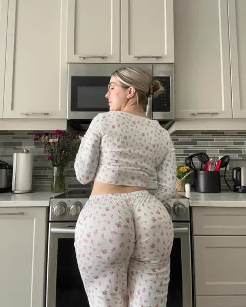 5ae60104d1f03e0f430f93d5c5baa87cfc0db226cba4ea085e14ea412ddb9591 thumbnail