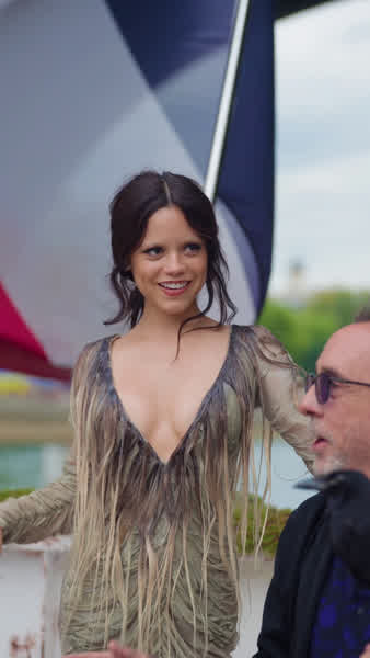 19375b29ab7b2f1f6fecc67ac77c6ccebe36f78ec20d414abeaad229072d7823 thumbnail