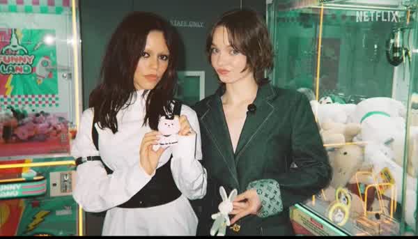 9f1c32bdc23e1d66d976b2b8e34ddb6e0032e948ec336751bf00e4719ac26452 thumbnail