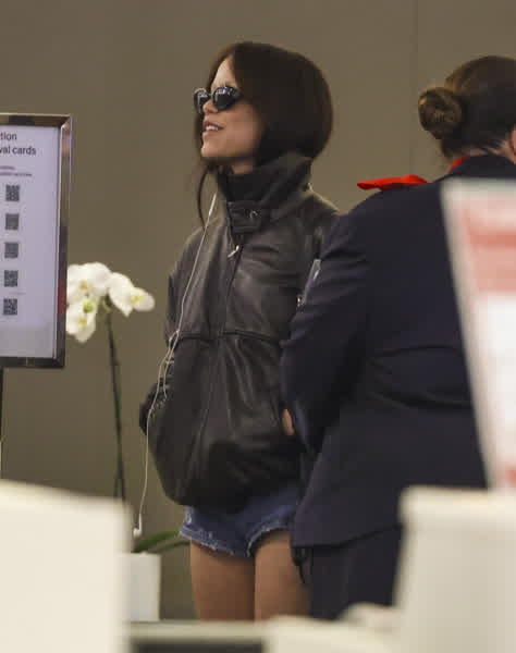 cbec86627d25b1718cf4fb00956a01903fdf4378e22fde5ee969ccce96dfa03b thumbnail