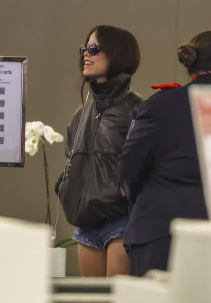 fd91931ec156cdfef5d58680530f40f18617c2bb3970d381f289ed6732a040fe thumbnail