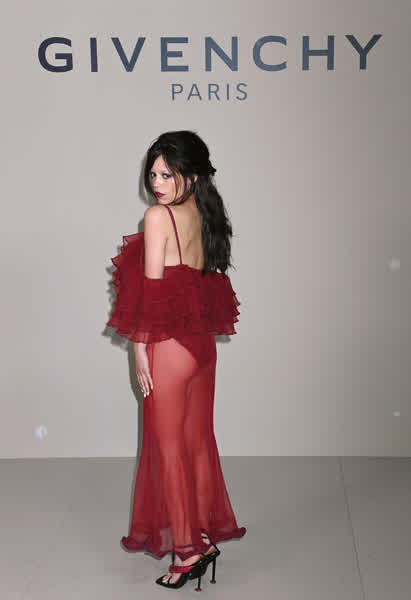 015365901943f6e0bf68af3a5b90bb1dfa1d673c4679b09fe1159ab184166b6b thumbnail