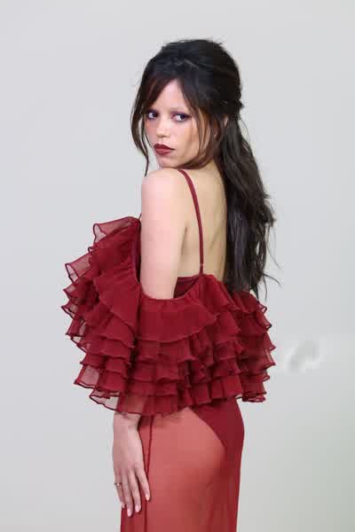 197063ceb72b3813cac1f4e32949ef5832796880f1fd2cc608512018600f1a94 thumbnail