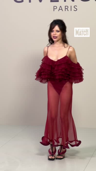 1efee41c339ee4853c1dd41620e750af591fc39b155e71e5b1a49a420ba10591 thumbnail