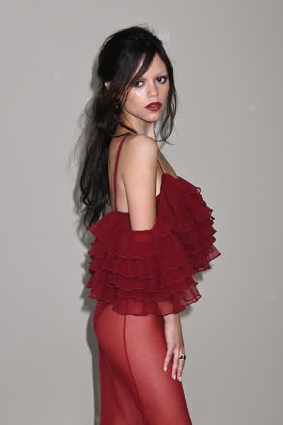 62baae9b6921fa1278ed9149e2d5120b4e99263e651e33f1c596434b3d8539cb thumbnail