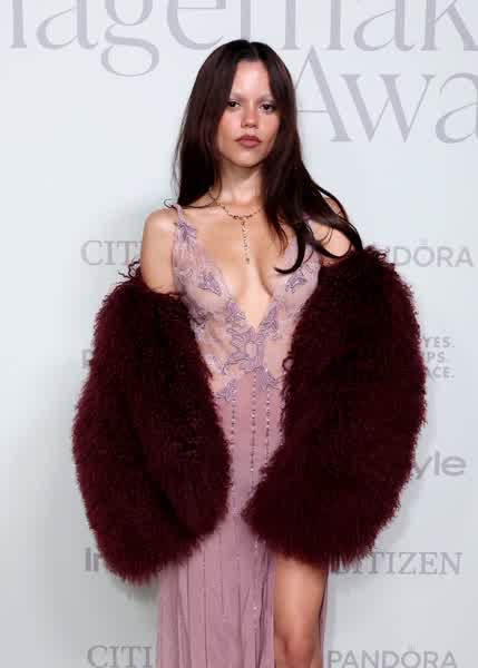 8a0f7cc580317a8c5c0274e8864fb0726e3aded993d65696ec4578b189b94c57 thumbnail