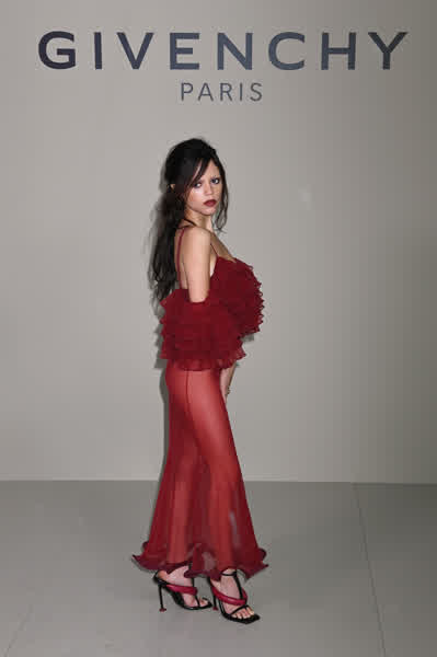 9cea85aca575958b10529c92cc0d75a87985cd31ced2fb1ef05cf613801c5d87 thumbnail