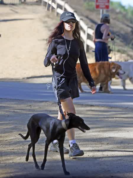 d5b9b4b8376f32cbdd2d154fe334e60fee3eb8168ec074ad4cecee9bb28bb6f2 thumbnail