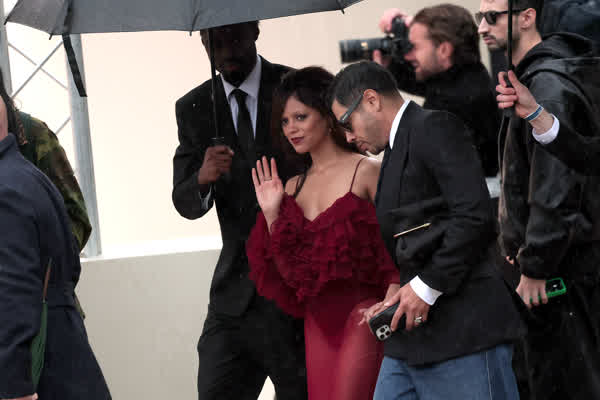 d63b4f9709cc10101d5b12ce0da341b6920f1edf2d9edc618e2aeacb27f7efeb thumbnail