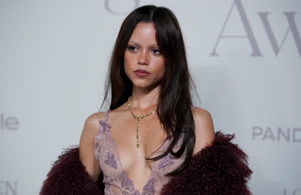 da762e1a7c4a5dc1e99c49a04c537f5cad5e9feb915179d69d89d878bddccf1a thumbnail