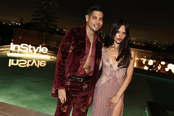 f2daf552a52248d4f75859ca1b8c033e7e34139426f19f20371b82cfe9ae46a9 thumbnail