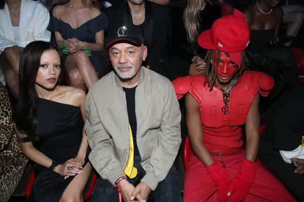 fc443b515b8192d6adbc5a24ae64f188139870367608cefd1ec9ff5d6f267dda thumbnail