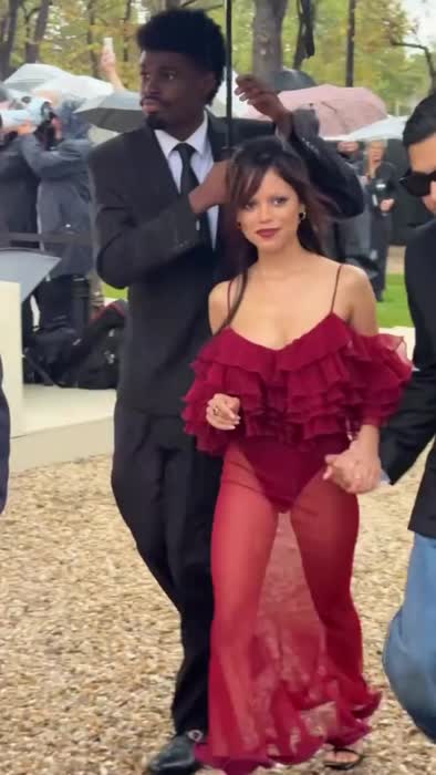 ff5892e40f91bb36dbe5572de2ef84aa083f51b8fcbf78c80176688e73ce4dc4 thumbnail