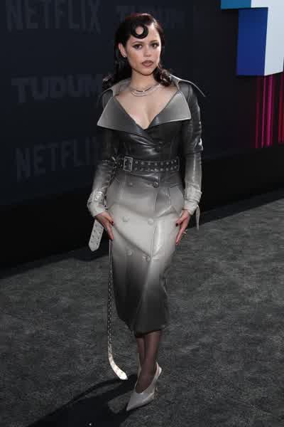 fecf4b34fa2729cf56ab1a7bded340d7a7c466faeb54bd0ffbf8fbcacd725296 thumbnail