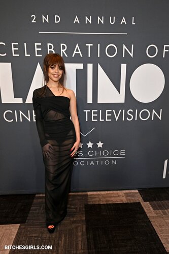 106431157568757216680443507536373564419 thumbnail