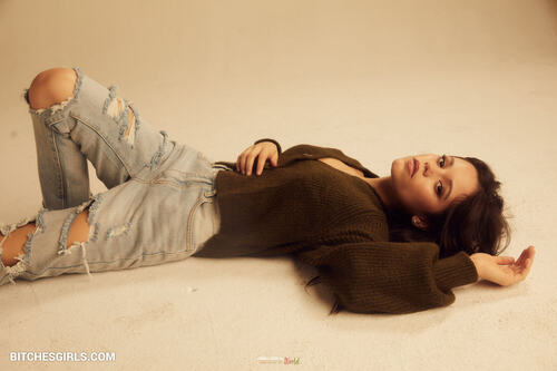 120933599000515578779245559481971183145 thumbnail