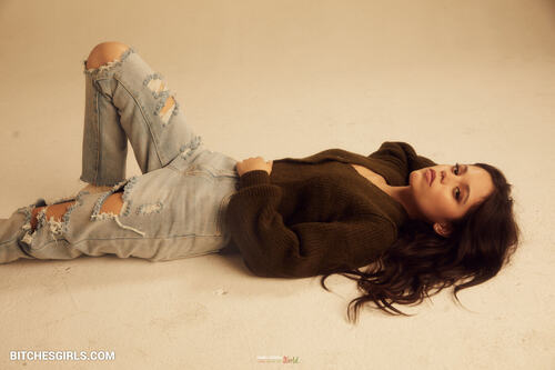 163355325674433114835182051868939774232 thumbnail