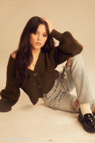 228875277970406857364242618882299879370 thumbnail