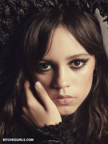 255375841363678598119284160438817255939 thumbnail