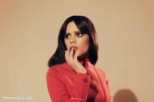 320778007023837519672852464538754761444 thumbnail