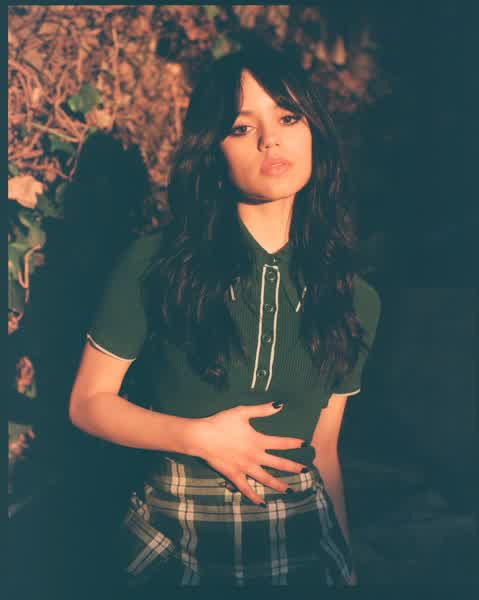 aaf39add6c627ef8883e2fde588cee8677b916c91e8126a2954ff987e416eb4a thumbnail