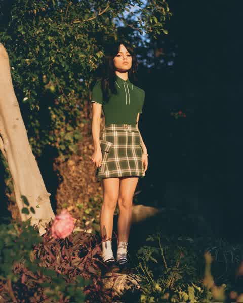 f7f405c9e3c32f9331b639b321f9525537450e3107a802ec5fc2284d3428e025 thumbnail