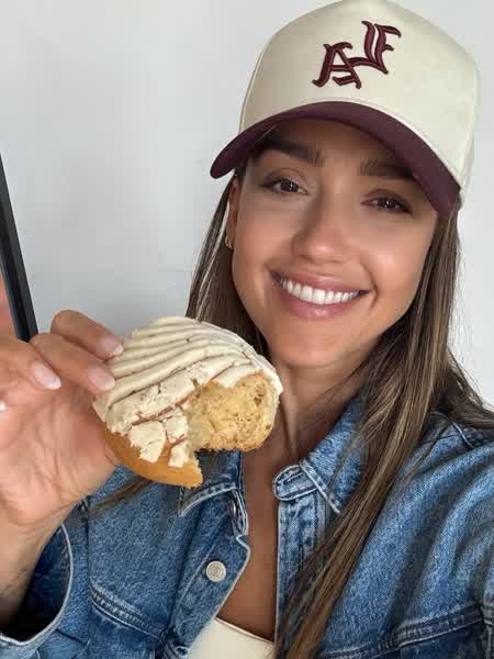 12676409a778067b5b9afa88a26508c5e1352699a5d9b66173574fb38f8085b8 thumbnail