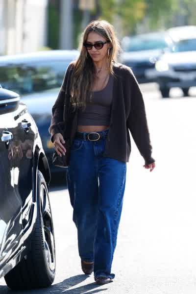 644b2d59bc4b7a3ca17d066445711a377725736114fd4005d2844a3981114335 thumbnail