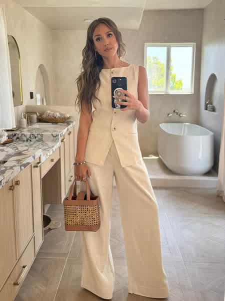 afa47b4f746c64f8e9204f598a616da1cc70a3d1ce1bb80a7d069f099699b319 thumbnail