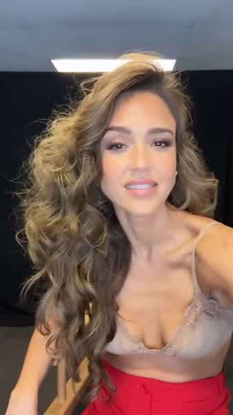 b2ff7e8232fd430104ac436962de4e0d0d0b6ee6a97f6965c2d038c4cc49bf1f thumbnail