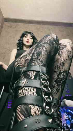 c19217d8f62c62a27eee345f3ebdacf85dd49915b251d4c042fc2d7a00bb99c0 thumbnail