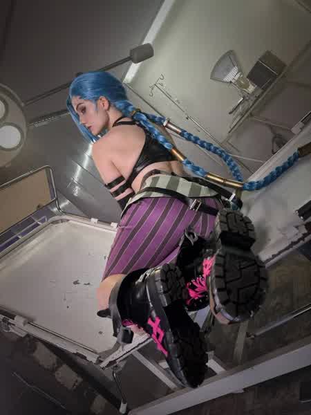 b5a7d369e2fce2ef2833cf2a3659ad8a5a7838dab760eb75c30141da3cd980c0 thumbnail