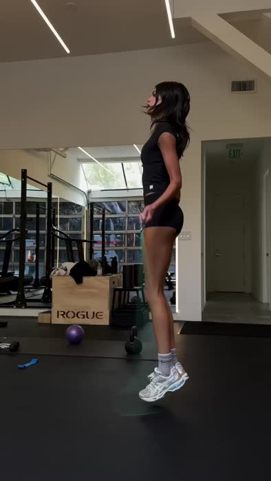 989cf3b0554a0d814d17d3751fca80761a7dffbfced2fa438cf42f4839da9f65 thumbnail