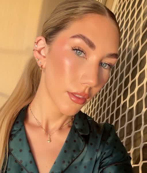 7ed09f4d96b13fa8f7bfd47927ba07632977caeb7a1c15e3eb49c761c9ab9769 thumbnail